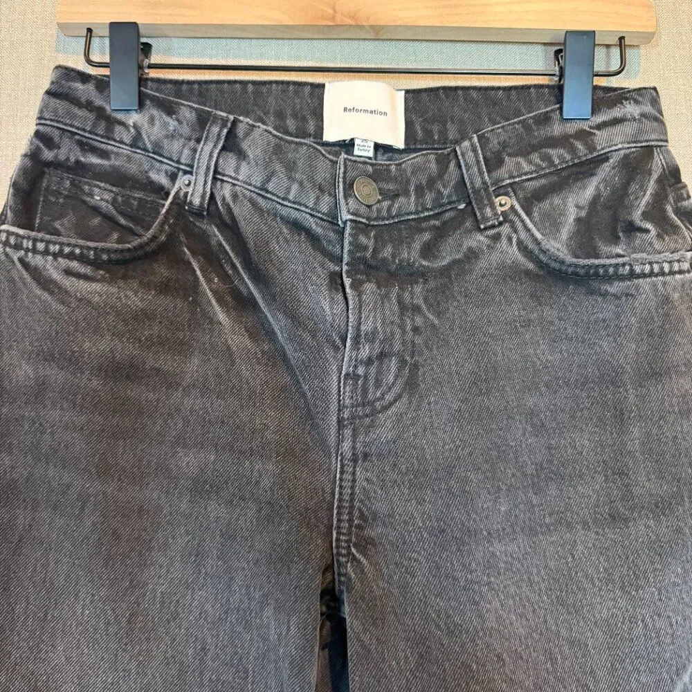 Reformation NWT Abby Low Rise Straight Jeans Black Trinity Wash Women’s 25
